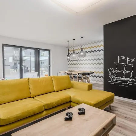 Appartamento Rent Like -apartamenty Kolo Brzegu I & Mini